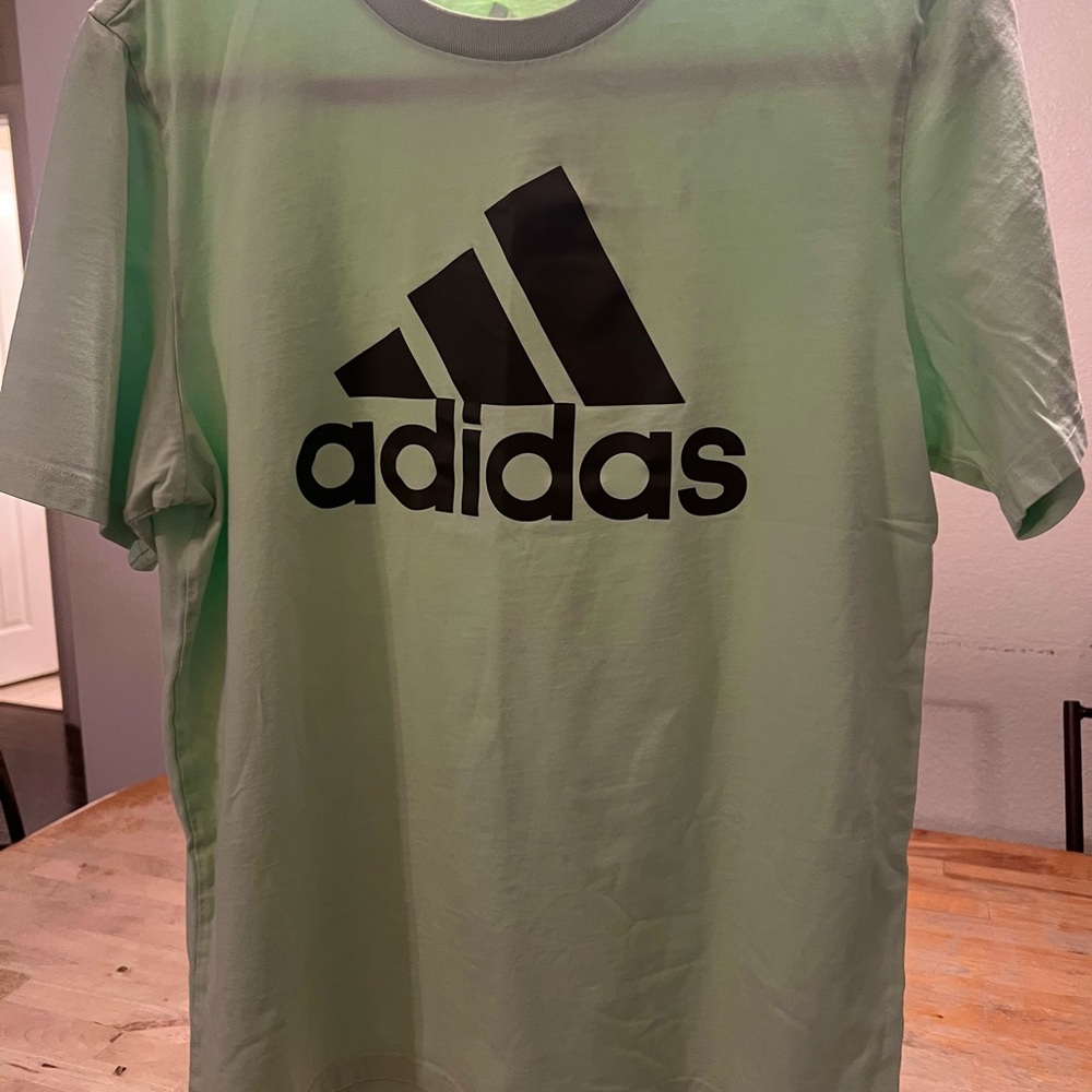 adidas Boys XL Mint Green Logo T-Shirt